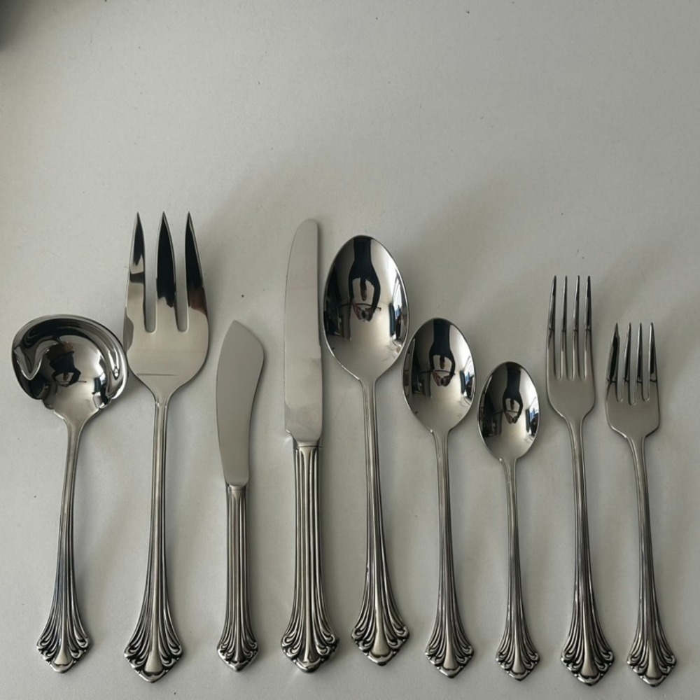 Towle Colonial Plume 18/8 Stainless German Flatware Set 9pc Place Setting